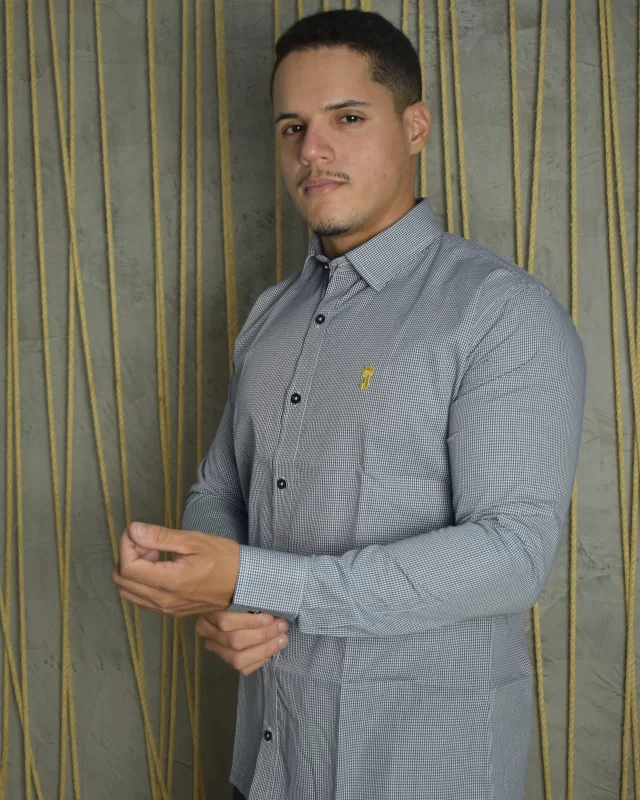 CAMISA PREMIUM MICROXADREZ PRETO E BRANCO ML