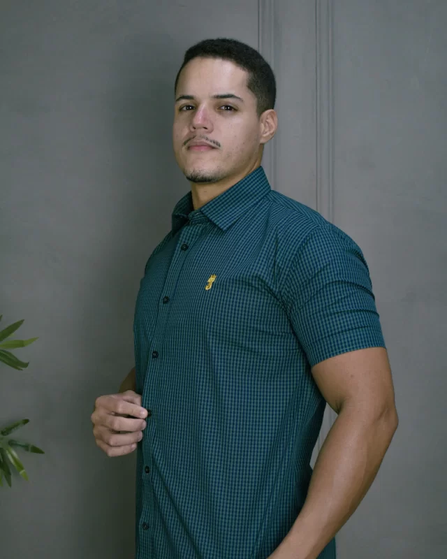 CAMISA PREMIUM MICROXADREZ VERDE ESCURO E AZUL ESCURO MC