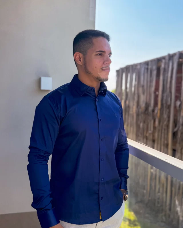 Camisa Social Acetinada azul índigo ML
